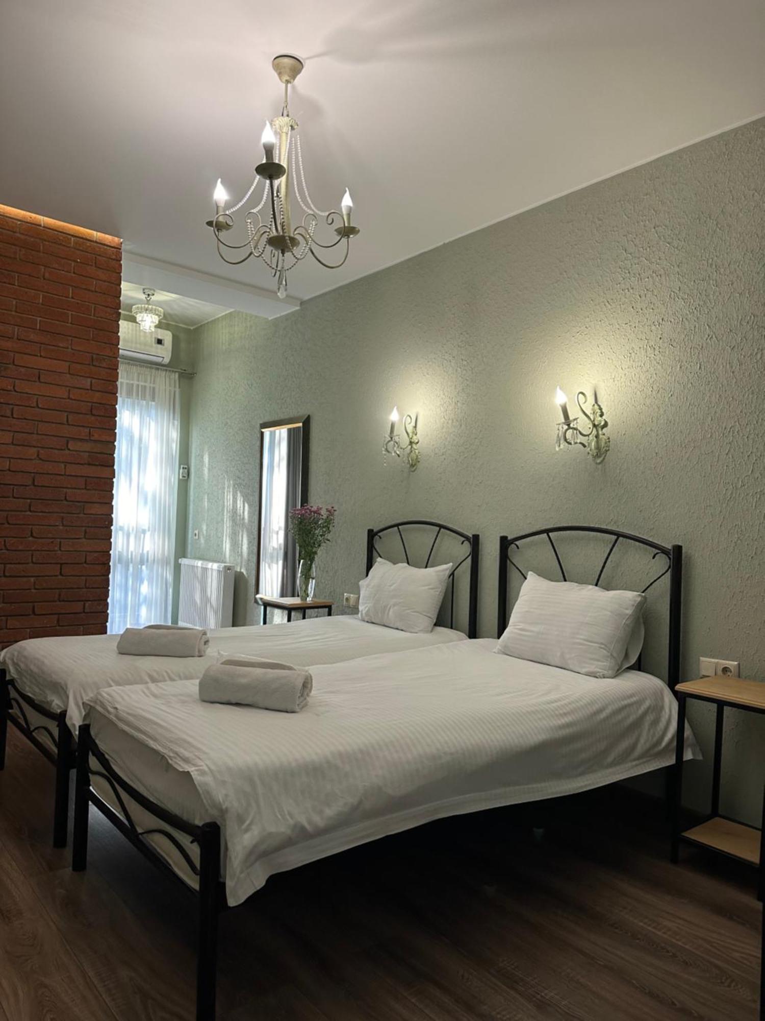 Wine Hills Hotel Tbiliszi Kültér fotó