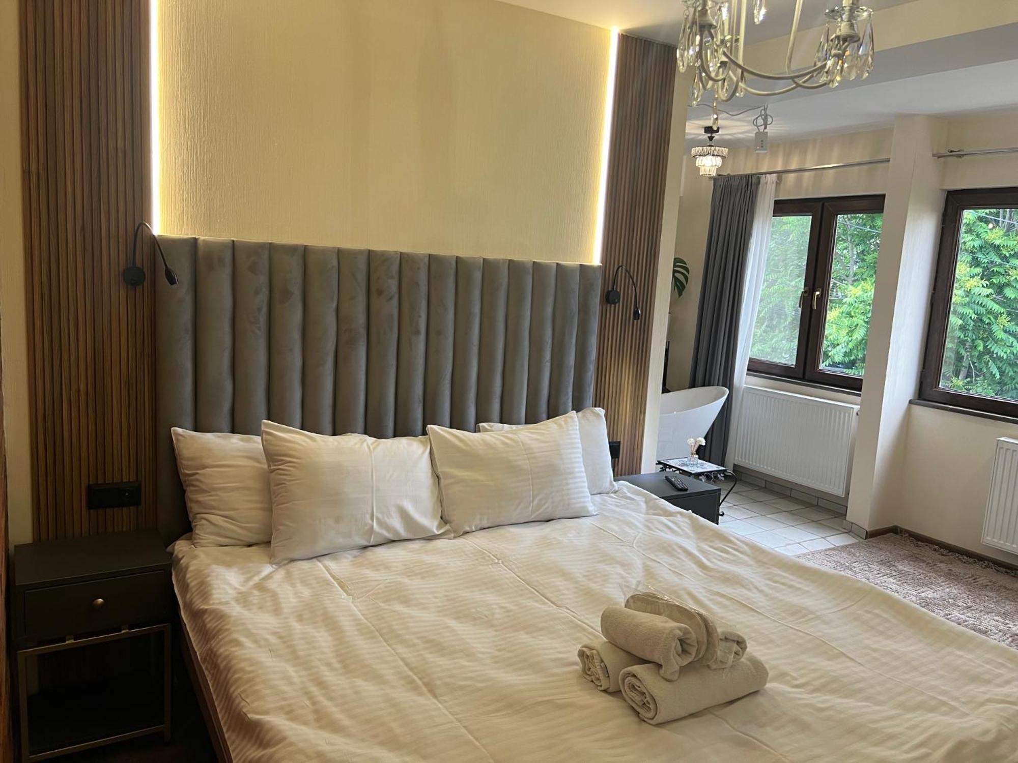 Wine Hills Hotel Tbiliszi Szoba fotó