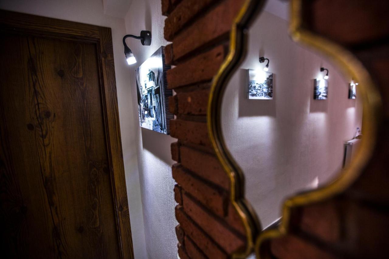 Wine Hills Hotel Tbiliszi Kültér fotó