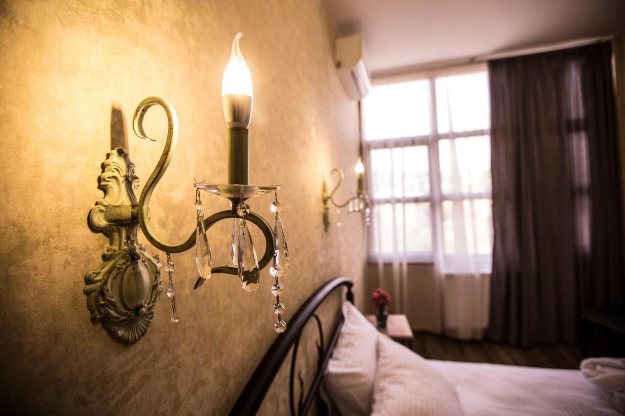 Wine Hills Hotel Tbiliszi Kültér fotó