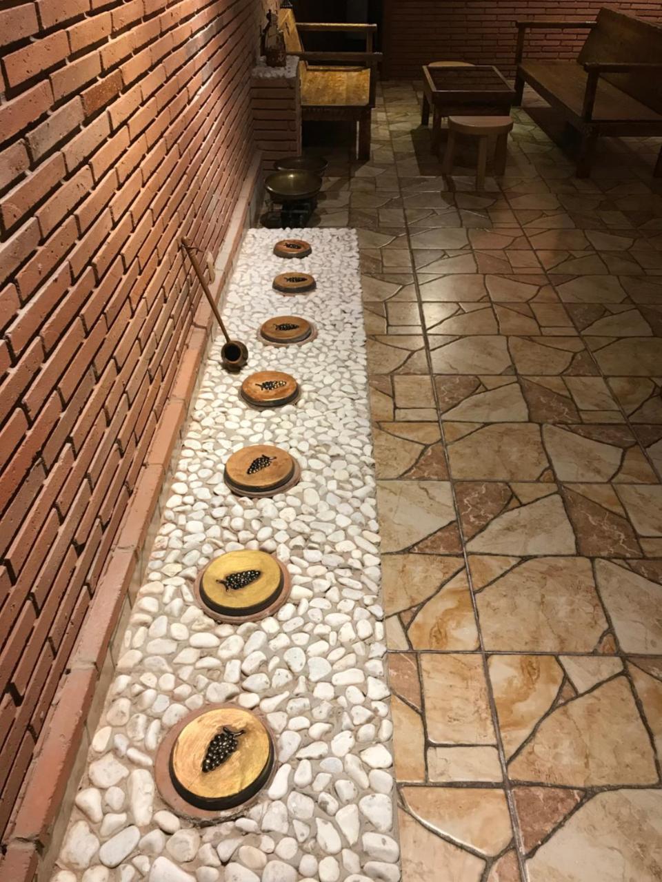 Wine Hills Hotel Tbiliszi Kültér fotó